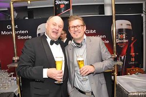 Ärzte- und Apothekerball im Autohaus Peter