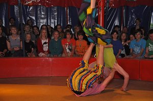 Quirliger Varietéabend zum Zirkusfestival