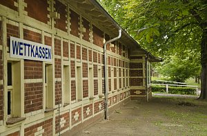 Nacht der Schlösser, Pferderennbahn