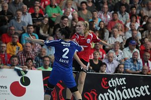 THC gewinnt erstes Champion League Spiel klar mit 33:20