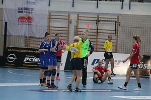 THC gewinnt erstes Champion League Spiel klar mit 33:20