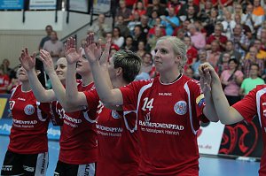 THC gewinnt erstes Champion League Spiel klar mit 33:20