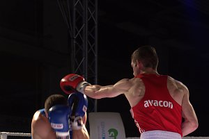 Boxnacht in der Nordhäuser Ballspielhalle