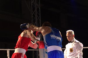 Boxnacht in der Nordhäuser Ballspielhalle