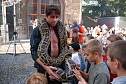Schlangenshow auf dem Rathausplatz (Foto: Sven G&auml;mkow)