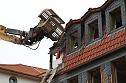 Abriss einer Brandruine (Foto: nnz)