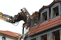 Abriss einer Brandruine (Foto: nnz)