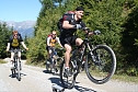 Mike macht &raquo;Faxen&laquo; mit dem Mountainbike. (Foto: Franke)