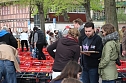 B&uuml;cherflohmarkt des Kinderkirchenladens auf dem Blasiikirchplatz in Nordhausen (Foto: Angelo Glashagel)