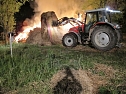 Strohballen brannten (Foto: Feuerwehr Herzberg)