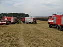 Mähdrescher entzündete ein Feld (Foto: Feuerwehr Bleicherode) Mähdrescher entzündete ein Feld (Foto: Feuerwehr Bleicherode)