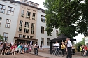 Bye, bye Oberstufe - den Beginn der Sanierung am Humboldt-Gymnasium wurde heute ausgiebig gefeiert (Foto: Angelo Glashagel)