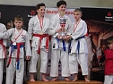 Medaillensegen bei Karatemeisterschaft (Foto: S. Schr&ouml;ter)