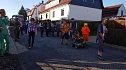 Buntes Treiben zum Kirmesumzug in Kleinwerther (Foto: privat)