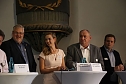 Podiumsdiskussion in der Altendorfer Kirche (Foto: Angelo Glashagel)