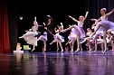 Tanzstudio Radeva im Theater (Foto: Peter Blei) Tanzstudio Radeva im Theater (Foto: Peter Blei)