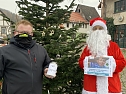 Ilfelder schm&uuml;cken Weihnachtsbaum (Foto: Sandra Witzel)