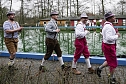 Traditionelles Anbaden im Neustädter Freibad bei fünf Grad Wassertemperatur (Foto: S.Teztel) Traditionelles Anbaden im Neustädter Freibad bei fünf Grad Wassertemperatur (Foto: S.Teztel)