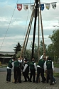 Maibaum gesetzt (Foto: F. Jeschke)