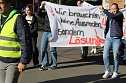 Protestdemo gegen die schlechten Bedingungen an der Regelschule in Niedrsachswerfen (Foto: oas) Protestdemo gegen die schlechten Bedingungen an der Regelschule in Niedrsachswerfen (Foto: oas)
