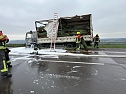 Brennender Lkw auf der A38 (Foto: S. Dietzel)