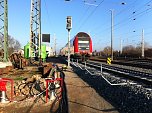 Der Bahnbetrieb geht weiter (Foto: H. Mohr)