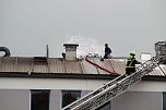 Feuerwehr bei Eaton im Einsatz (Foto: nnz) Feuerwehr bei Eaton im Einsatz (Foto: nnz)