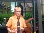 Beim Festumzug mit dabei: Martin, der Busfahrer (Foto: Klaus Verkouter)