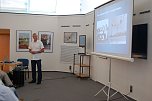 Führung durch die aktuelle Ausstellung (Foto: privat) Führung durch die aktuelle Ausstellung (Foto: privat)