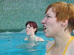 Zumba unter Wasser (Foto: Badehaus)