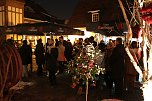Mal kurz auf dem Weihnachtsmarkt (Foto: nnz) Mal kurz auf dem Weihnachtsmarkt (Foto: nnz)