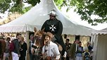 historisches Spektakel auf der Burgruine Hohnstein � Ritter mit Pferd (Foto: vgf)