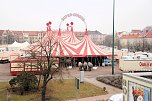 Der Zirkus stellt sich vor (Foto: Peter Blei)