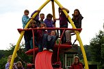 Neue Spielgeräte für Sollstedter Grundschule (Foto: Bernd Peter) Neue Spielgeräte für Sollstedter Grundschule (Foto: Bernd Peter)