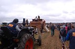 Schlepperfreunde unter sich (Foto: H. Michel) Schlepperfreunde unter sich (Foto: H. Michel)