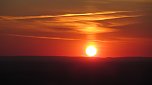 Sonnenuntergang (Foto: V. Berndt) Sonnenuntergang (Foto: V. Berndt)