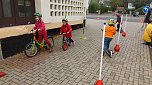 Spielerische Verkehrserziehung (Foto: D. Köhler) Spielerische Verkehrserziehung (Foto: D. Köhler)