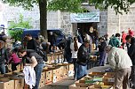 B&uuml;chermarkt des KILA auf dem Blasiikirchplatz (Foto: R. Neitzke)