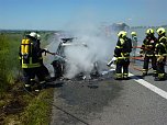 Ausgebranntes Auto auf der A 38 (Foto: privat) Ausgebranntes Auto auf der A 38 (Foto: privat)