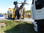 Bergung in der Auffahrt (Foto: nnz)