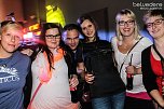 Party im Jugendclubhaus (Foto: Belvedere Media Agentur)