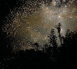 Lichterfest auf dem Petersberg (Foto: Karin Lehmann und Peter Blei)