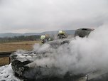 Auto ausgebrannt (Foto: Feuerwehr Bleicherode)