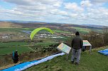Geduld f&uuml;rs Gleitschirmfliegen (Foto: Karl-Heinz Herrmann)