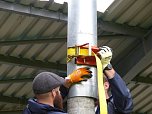Der erste Mast ist geschafft (Foto: nnz)