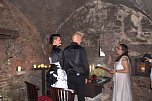 Hochzeit auf der Burgruine Hohnstein (Foto: Peter Blei) Hochzeit auf der Burgruine Hohnstein (Foto: Peter Blei)