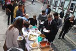 Essen der Kulturen in der Kurzen Meile (Foto: Angelo Glashagel)