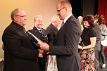 Ehrenamtsgala und Feierstunde zum 25jährigen Jubiläum der friedlichen Revolution (Foto: Angelo Glashagel) Ehrenamtsgala und Feierstunde zum 25jährigen Jubiläum der friedlichen Revolution (Foto: Angelo Glashagel)