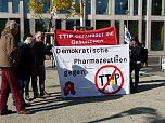 Demo gegen TTIP (Foto: Harald Buntfu&szlig;)