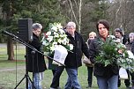 Kranzniederlegung und Gedenken an die Opfer des Nationalsozialismus auf dem Nordh&auml;user Ehrenfriedhof (Foto: Angelo Glashagel)